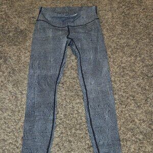 Lululemon Black and White Legging